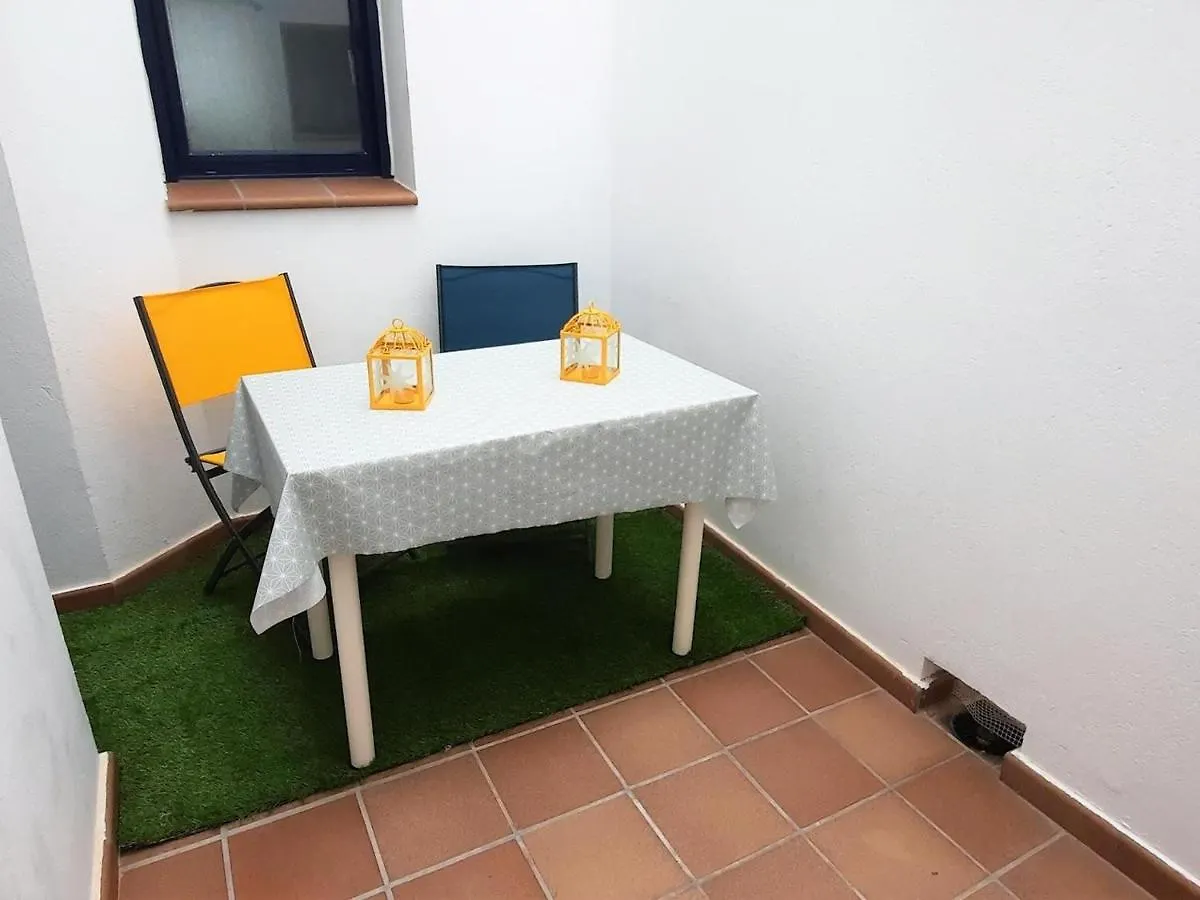 公寓 Apartamento En Llanca: 2 Habitaciones, Terraza, Frente A La Playa Del Port, ¡Mascotas Bienvenidas! - Es-170-78